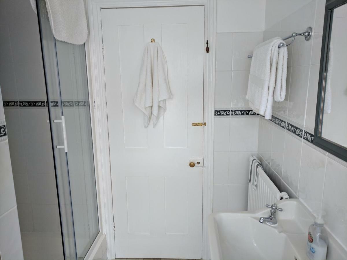 No. 23 Bed and Breakfast Wells Eksteriør billede